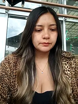 Snapshot of alana_69 chatting on 09-29-25, 06:35 alana 69 online show from 09-29-25, 06:35