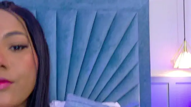 Sara Boom online show from 01-28-25, 01:39