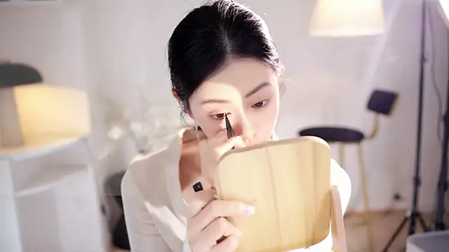 Ocean--Lili online show from 02-10-26, 02:10