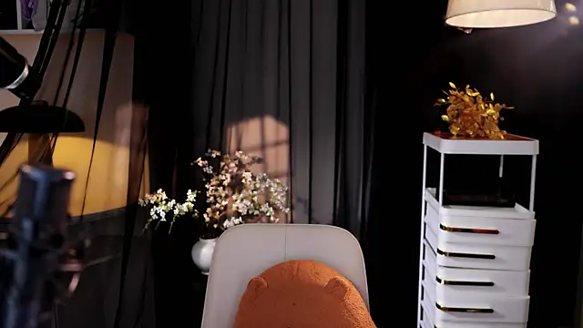 Ocean--Lili online show from 04-27-26, 02:15