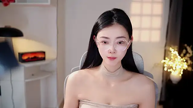 Snapshot of Ocean--Lili chatting on 07-26-26, 02:13 Ocean--Lili online show from 07-26-26, 02:13