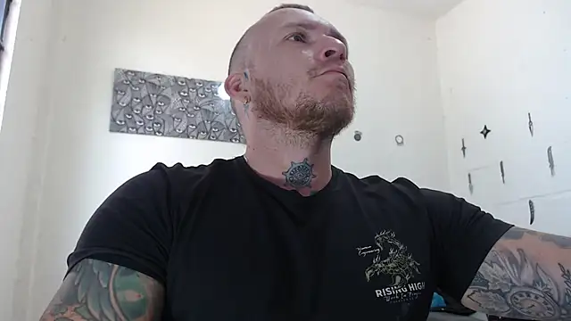 Snapshot of stripnolimits chatting on 03-08-25, 03:13 stripnolimits online show from 03-08-25, 03:13