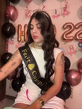 Sarasanders 4 online show from 03-16-25, 03:47