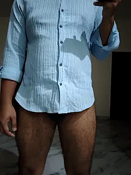 Snapshot of thebrownboi01 chatting on 11-13-25, 10:52 thebrownboi01 online show from 11-13-25, 10:52