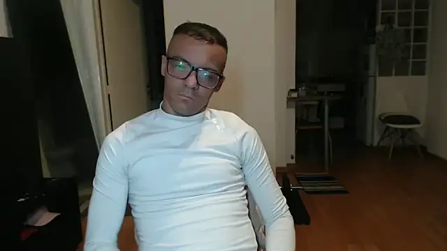 guachin hunk online show from 04-10-26, 04:39