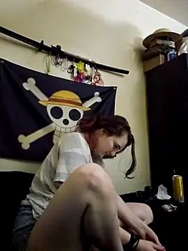 Snowbunnycake 131 online show from 09-24-25, 12:47