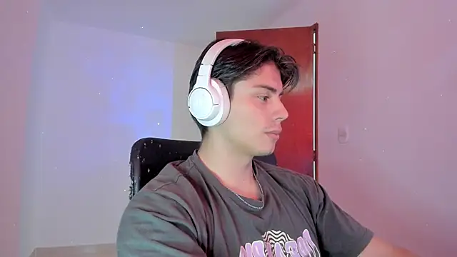 Giordano Russo online show from 09-30-25, 06:02