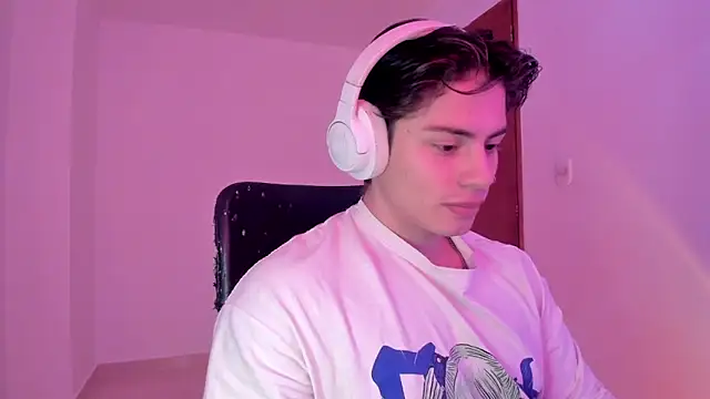 Giordano Russo online show from 10-12-25, 06:40