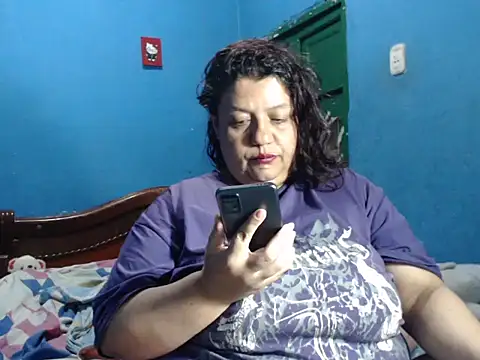Snapshot of Lauren_baby chatting on 05-21-26, 09:44 Lauren baby online show from 05-21-26, 09:44