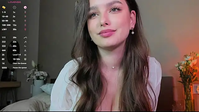 Snapshot of Victoria_Karma chatting on 03-15-25, 04:32 Victoria Karma online show from 03-15-25, 04:32