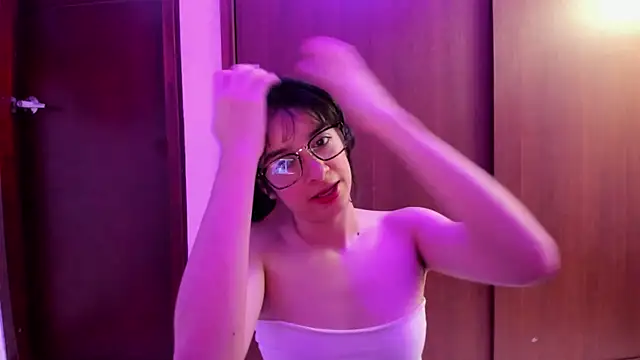  Lunnaa  online show from 12-30-24, 05:04