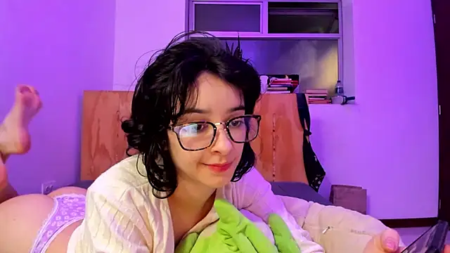  Lunnaa  online show from 01-01-25, 03:02