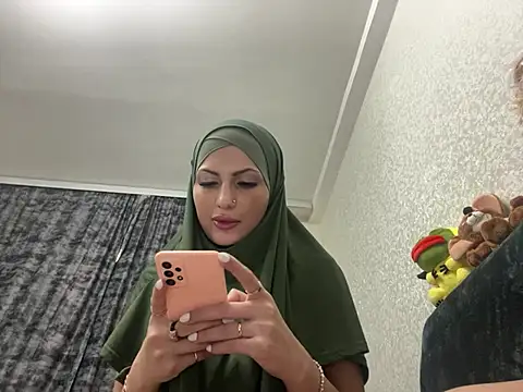 GumusGuray online show from 02-01-25, 07:05