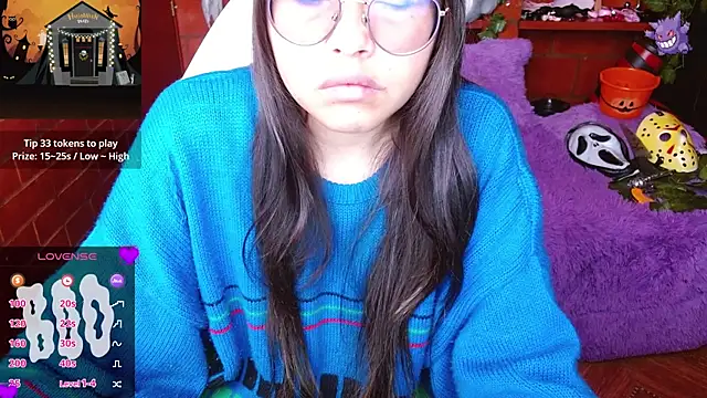 MidoriQuiinn online show from 10-18-25, 02:07