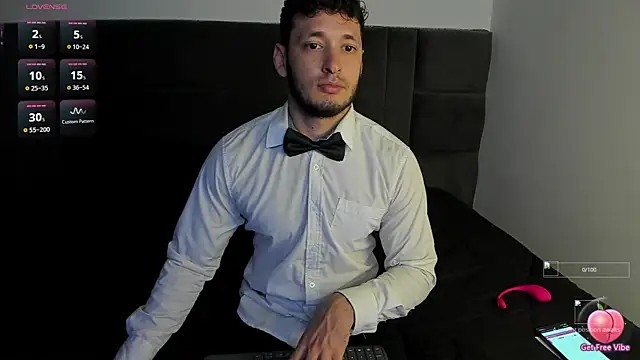 alejandro  2 online show from 10-18-25, 03:24