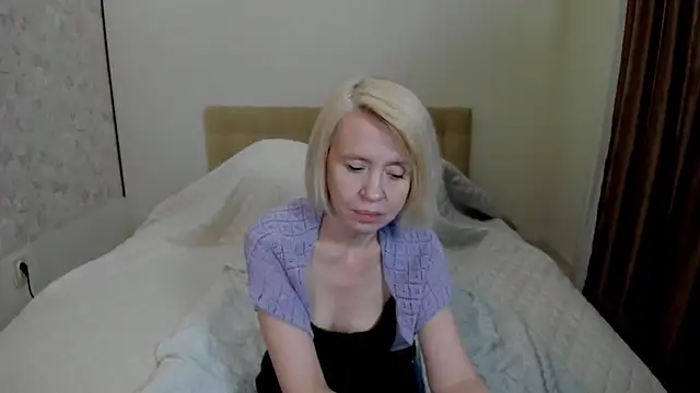 Snapshot of aminalive chatting on 02-15-25, 04:23 aminalive online show from 02-15-25, 04:23