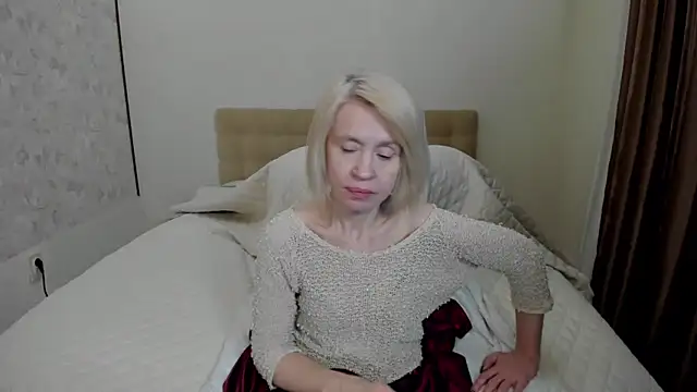 Snapshot of aminalive chatting on 03-08-25, 10:13 aminalive online show from 03-08-25, 10:13