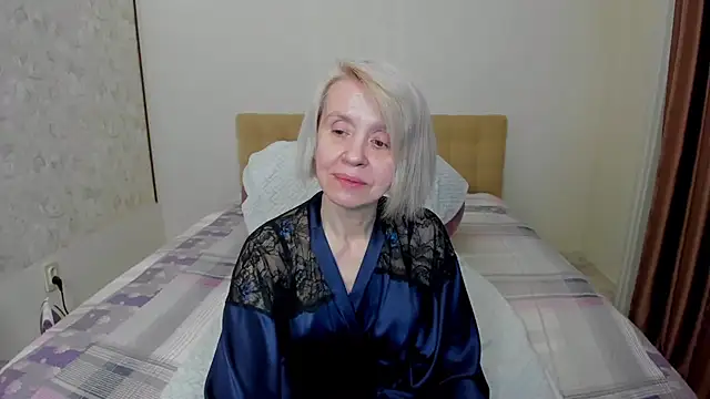 Snapshot of aminalive chatting on 09-18-25, 04:42 aminalive online show from 09-18-25, 04:42