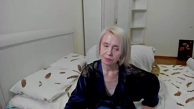 Snapshot of aminalive chatting on 10-19-25, 05:57 aminalive online show from 10-19-25, 05:57