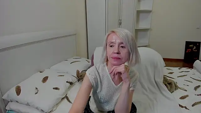 Snapshot of aminalive chatting on 10-21-25, 09:04 aminalive online show from 10-21-25, 09:04