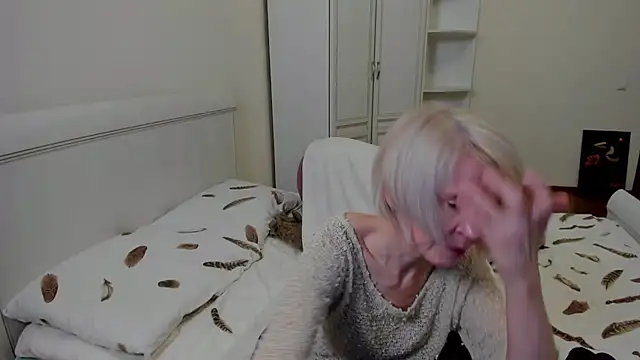 Snapshot of aminalive chatting on 10-30-25, 07:03 aminalive online show from 10-30-25, 07:03