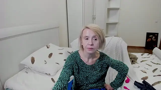 Snapshot of aminalive chatting on 11-19-25, 07:47 aminalive online show from 11-19-25, 07:47