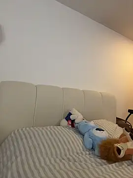 oriana zoeee online show from 04-27-26, 11:03