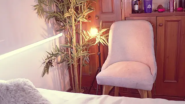 Lucy fit online show from 10-18-25, 11:44