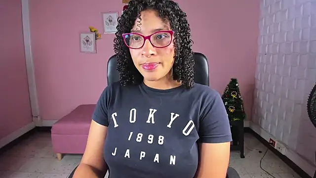 DannaBerry online show from 01-06-25, 03:08