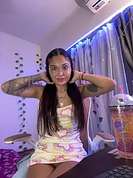 LunaXuan online show from 03-20-25, 11:12