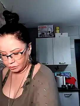 x  KHALEESI  x online show from 01-06-25, 09:00