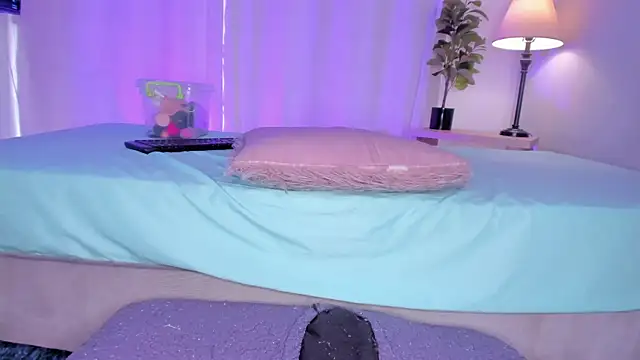 hot booty  online show from 02-15-25, 08:33