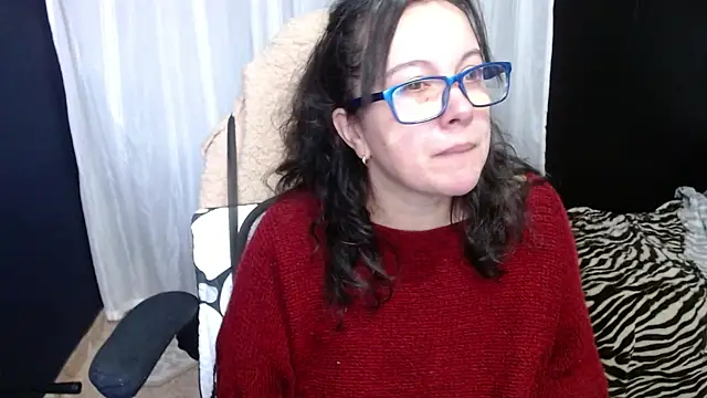 Sonialorens  online show from 01-14-25, 03:26