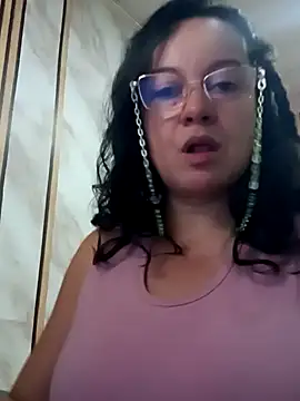 Snapshot of Sonialorens_ chatting on 04-29-26, 05:30 Sonialorens online show from 04-29-26, 05:30