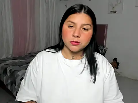 Snapshot of venuxwilliam chatting on 11-28-25, 01:08 venuxwilliam online show from 11-28-25, 01:08