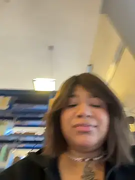 Snapshot of IamSashaLuv chatting on 11-28-25, 09:23 IamSashaLuv online show from 11-28-25, 09:23