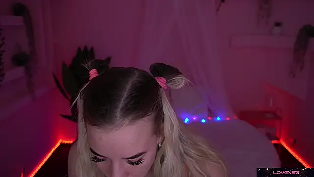 Snapshot of Sexy_Ira chatting on 02-11-25, 07:12 Sexy Ira online show from 02-11-25, 07:12