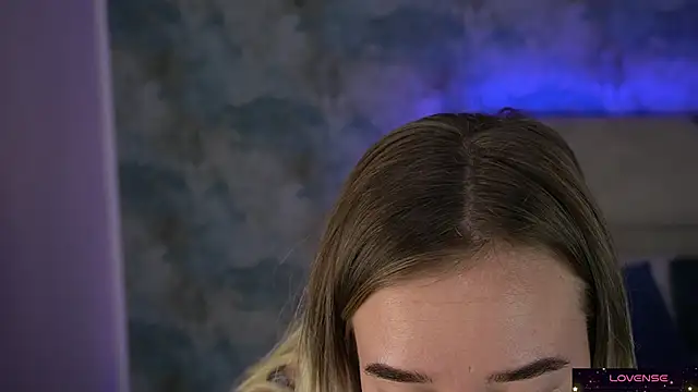 Snapshot of Sexy_Ira chatting on 02-13-25, 10:23 Sexy Ira online show from 02-13-25, 10:23