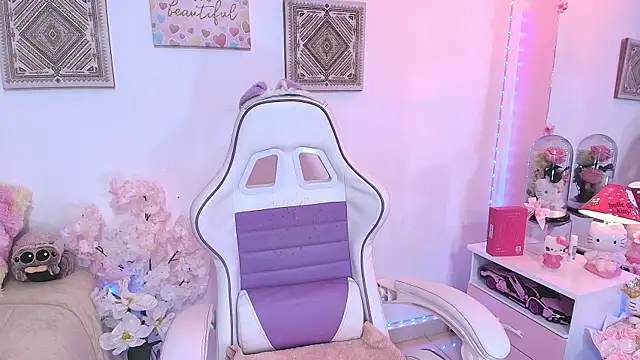 Foxy Megan online show from 09-29-25, 07:08