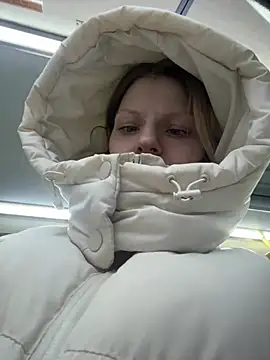 MaryHiggins online show from 02-03-25, 02:02