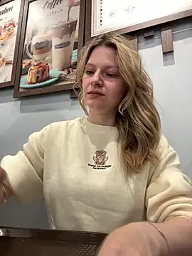 MaryHiggins online show from 09-10-25, 12:16