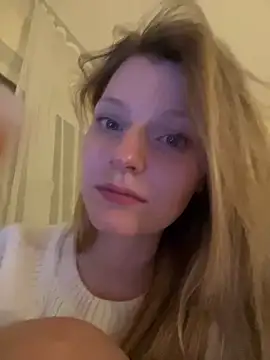 MaryHiggins online show from 10-12-25, 06:18