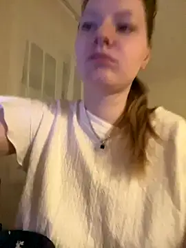 MaryHiggins online show from 11-25-25, 02:39