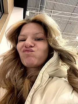 MaryHiggins online show from 01-16-26, 01:59