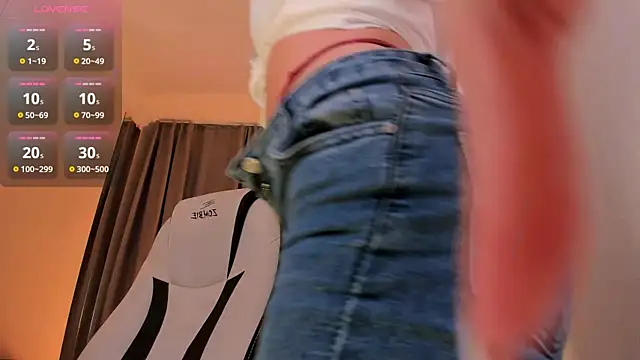 Roxana Wet  online show from 02-21-25, 01:33