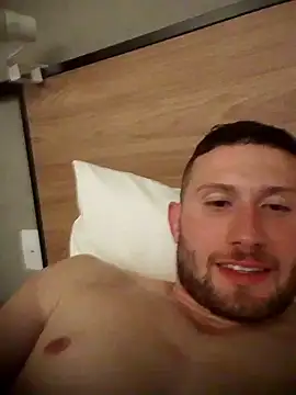 Snapshot of Juninho5755 chatting on 11-16-25, 01:33 Juninho5755 online show from 11-16-25, 01:33