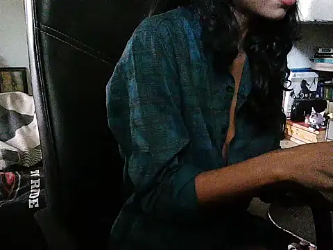 exude diya online show from 10-13-25, 04:56