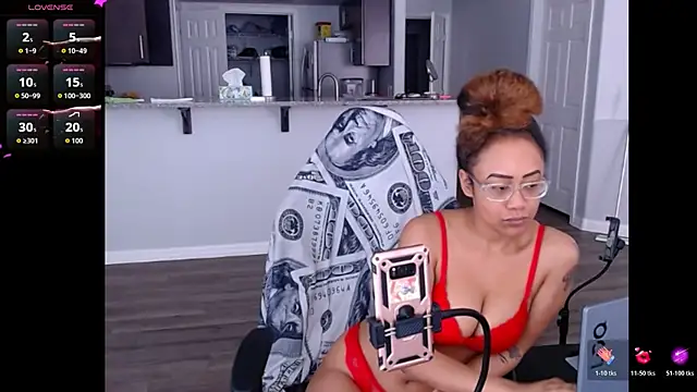 RylHoneyy online show from 06-07-26, 05:27