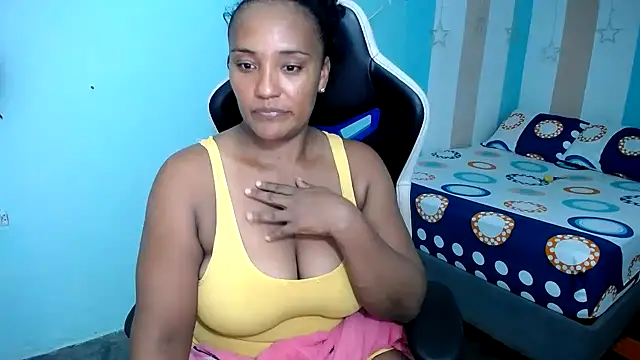 marysol83 online show from 11-05-25, 02:55