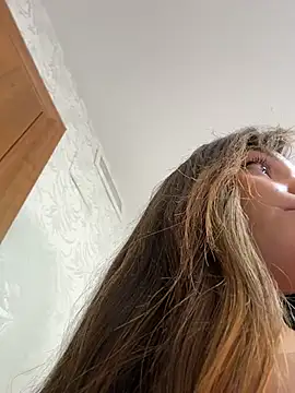 xGabrielaLopex online show from 05-01-26, 01:48